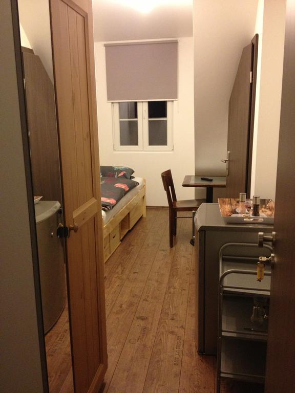 Old Town Guesthouse Erlangen Zimmer foto